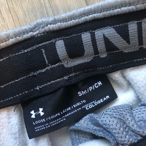Under Armor Sweatpants - Picture 6 of 7